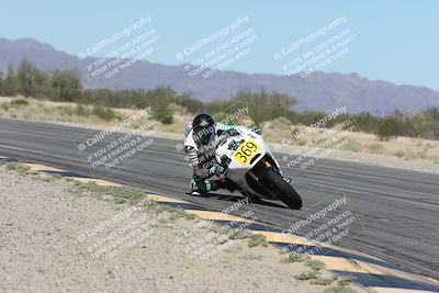 media/Oct-05-2025-CVMA (Sun) [[beeef4f201]]/Race 3-Amateur Supersport Middleweight/